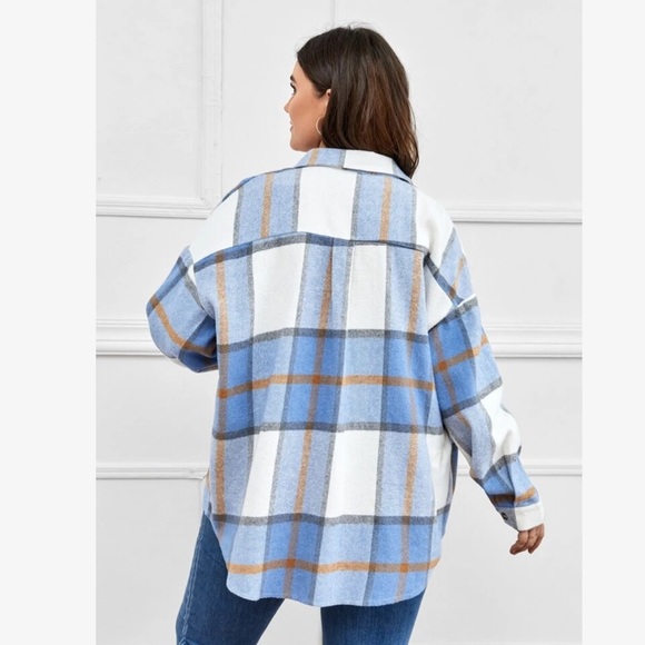 Plaid Print Pocket Front Drop Shoulder Shirt - Picture 2 of 5